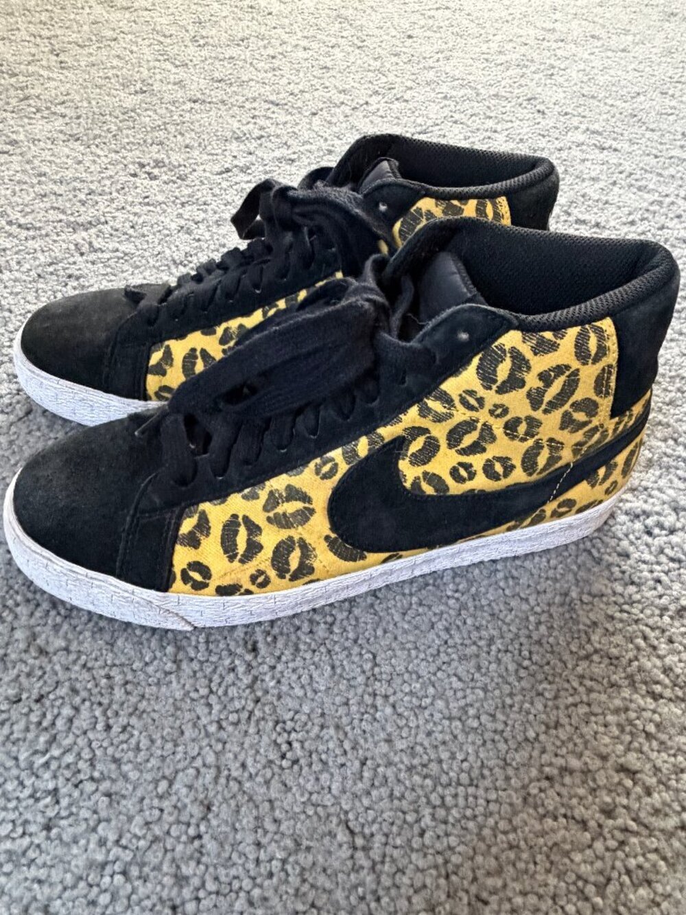 Nike SB Blazer Premium Kisses Midwest Gold Black 314070-711 Men’s Size 8